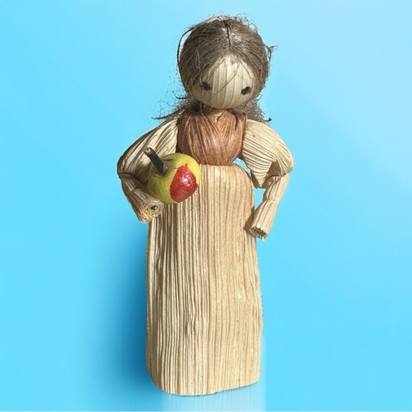 VINTAGE HANDMADE CORNHUSK MOM & HER PRETTY GIRLS - Picture 3 of 15